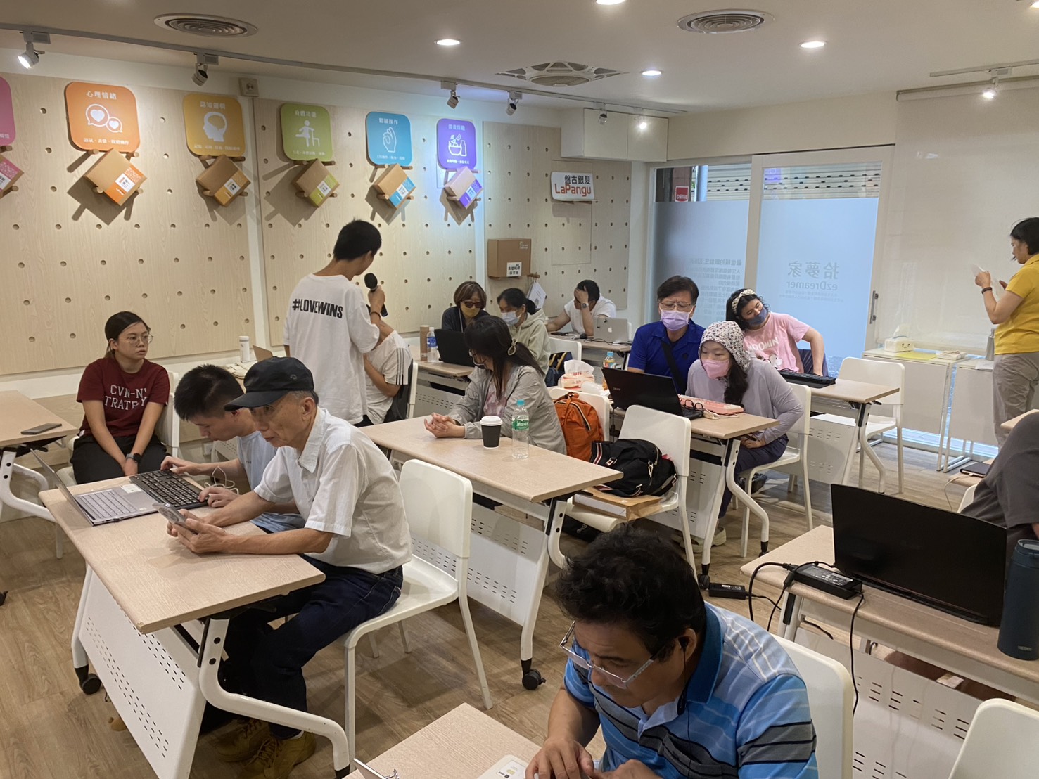 09.AI資訊團體課程